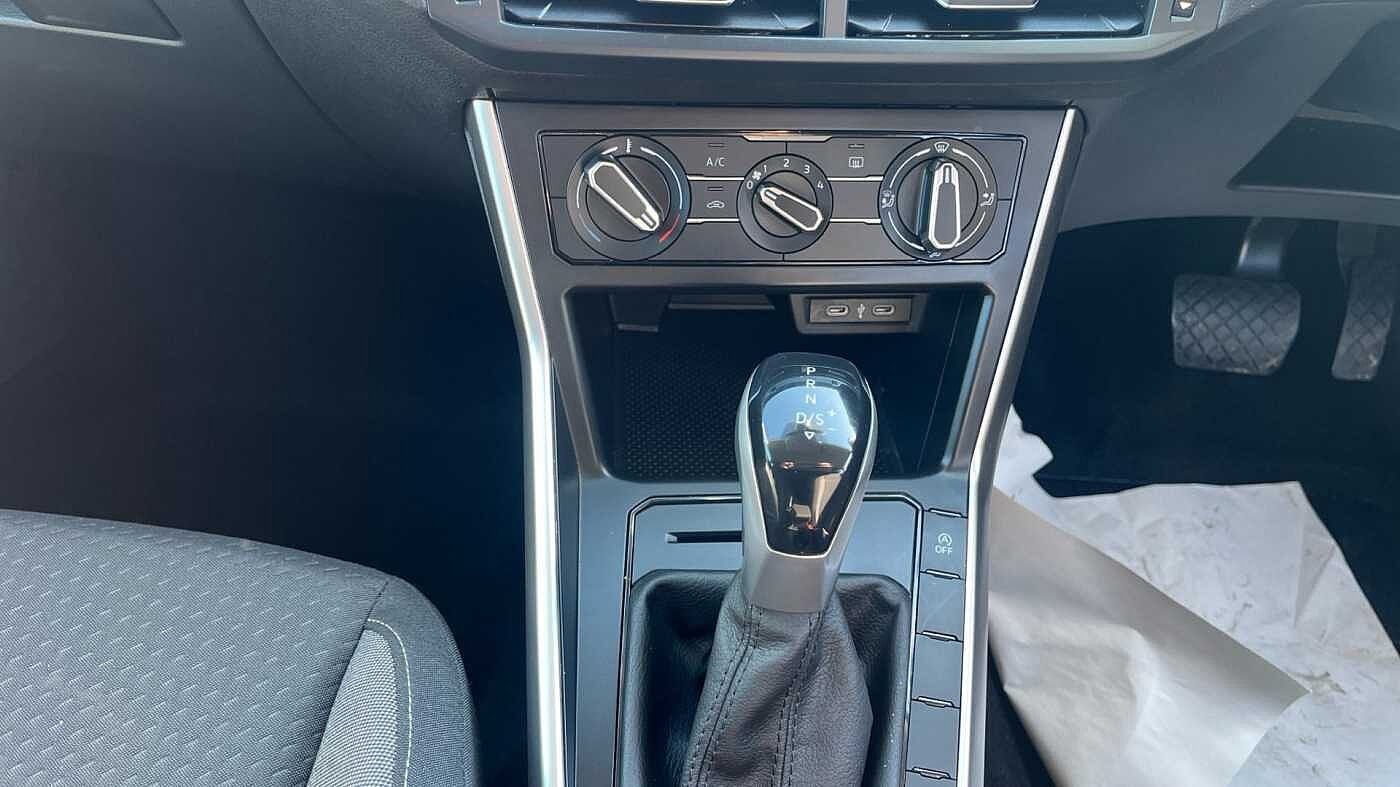 Volkswagen Polo MK6 Facelift (2021) 1.0 TSI 95PS Life DSG