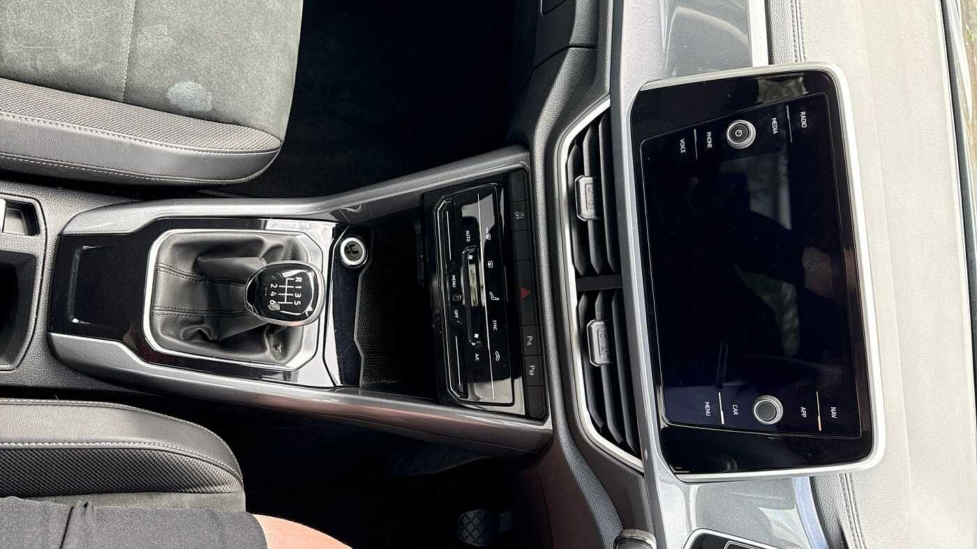 Volkswagen T-ROC Mark 1 Facelift (2022) 1.0 TSI Style 110PS