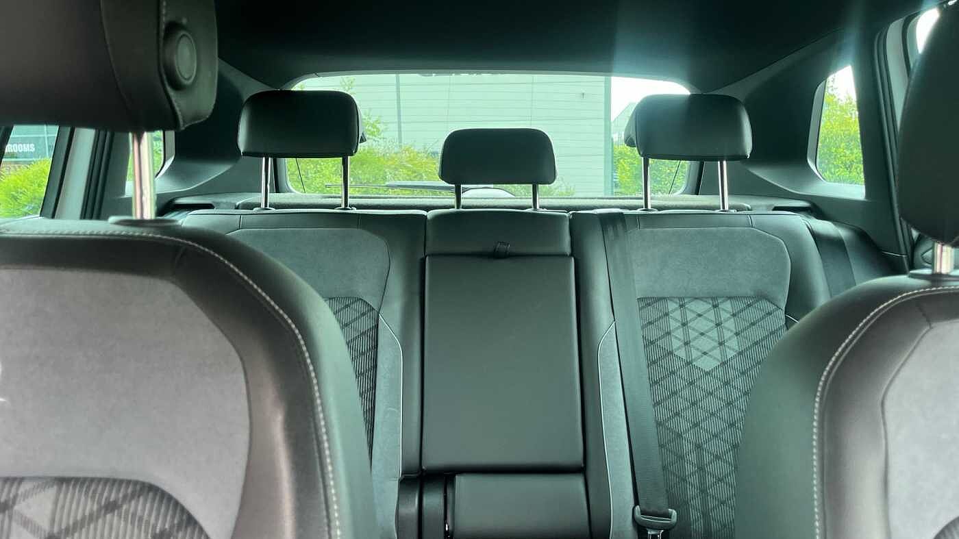 Volkswagen Tiguan 1.5 TSI (150ps) R-Line EVO DSG