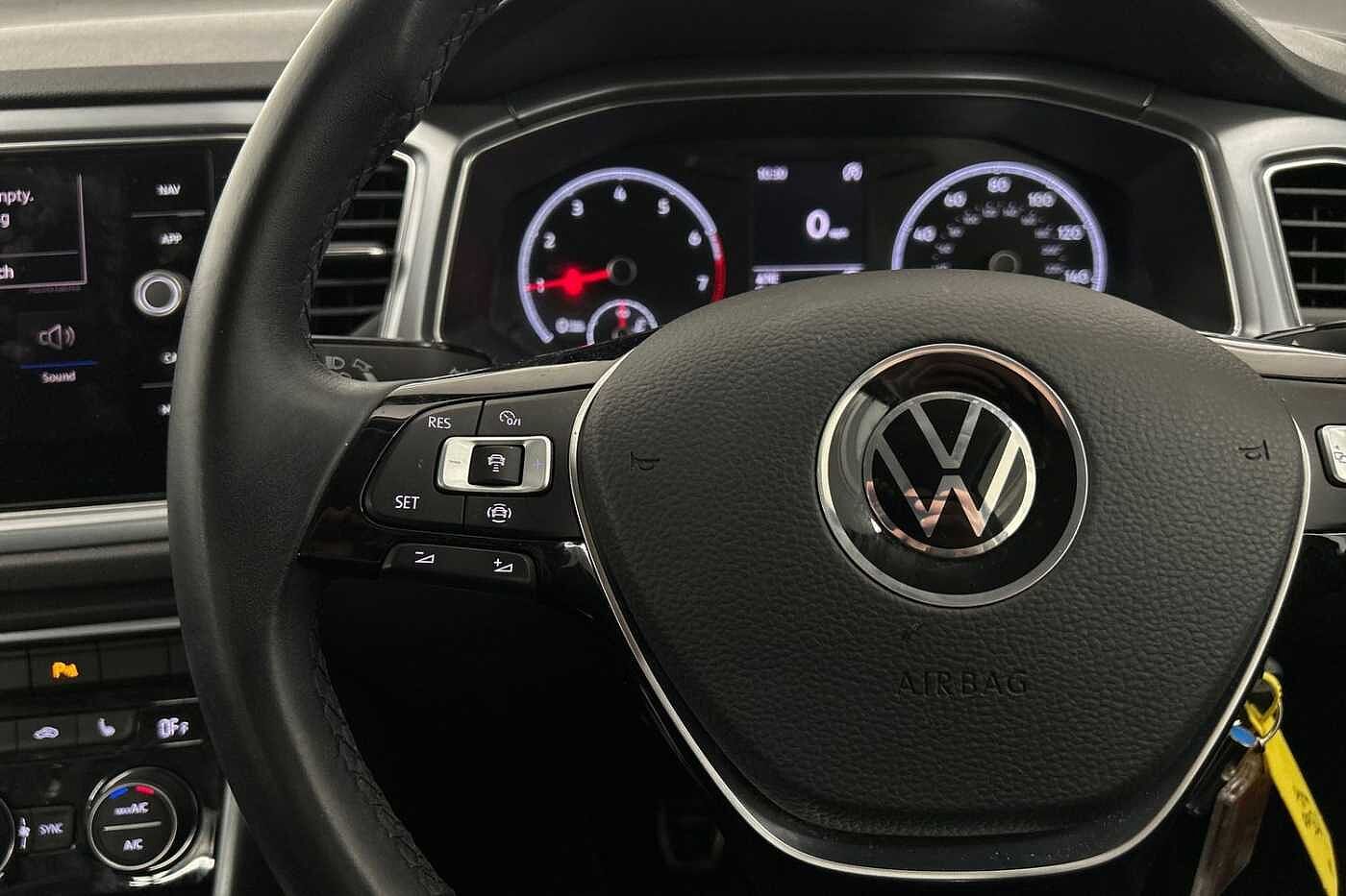 Volkswagen T-ROC 1.0 TSI Active 110PS