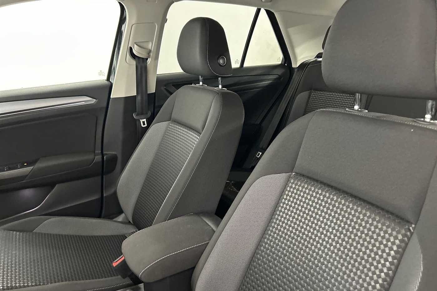 Volkswagen T-ROC 1.0 TSI Active 110PS