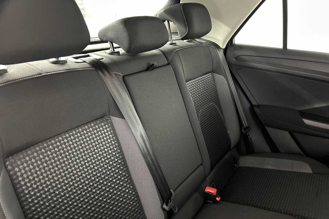 Volkswagen T-ROC 1.0 TSI Active 110PS