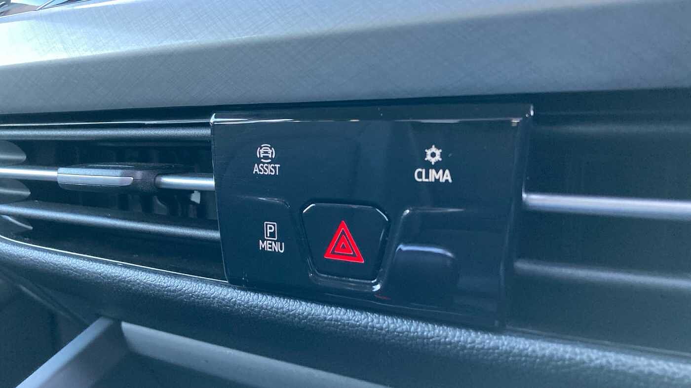 Volkswagen Golf 1.5 TSI Life 5dr Petrol Hatchback