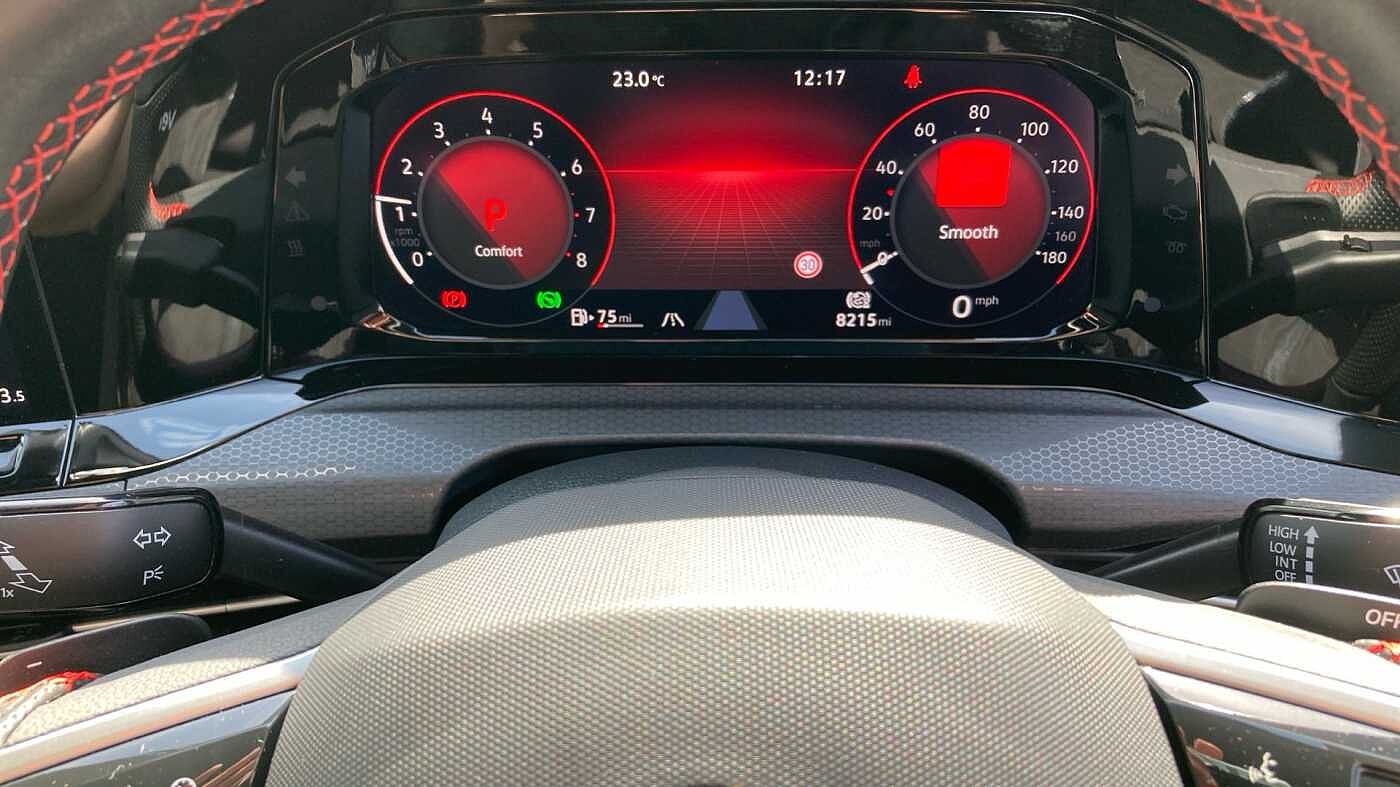 Volkswagen Golf 8 GTI 2.0 TSI 245PS 7-speed DSG 5 Door