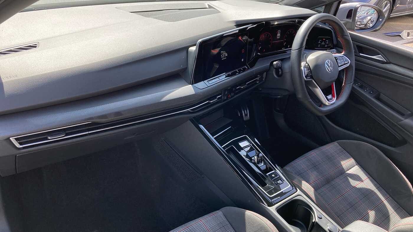 Volkswagen Golf 8 GTI 2.0 TSI 245PS 7-speed DSG 5 Door