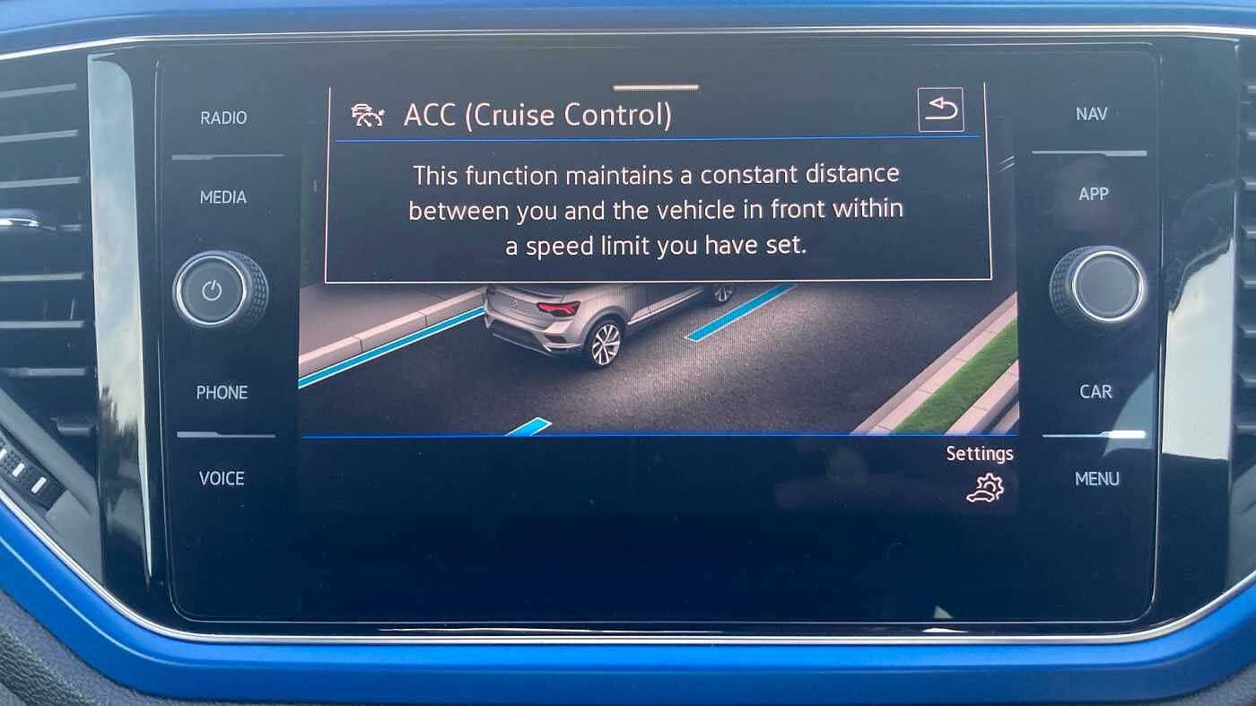 Volkswagen T-ROC Cabriolet 1.5 TSI (150ps) R-Line EVO DSG