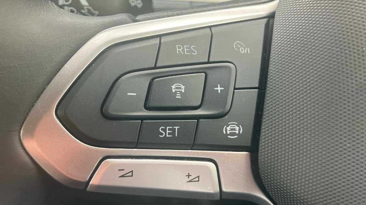 Volkswagen T-Roc 1.5 TSI Style 5dr Petrol Hatchback