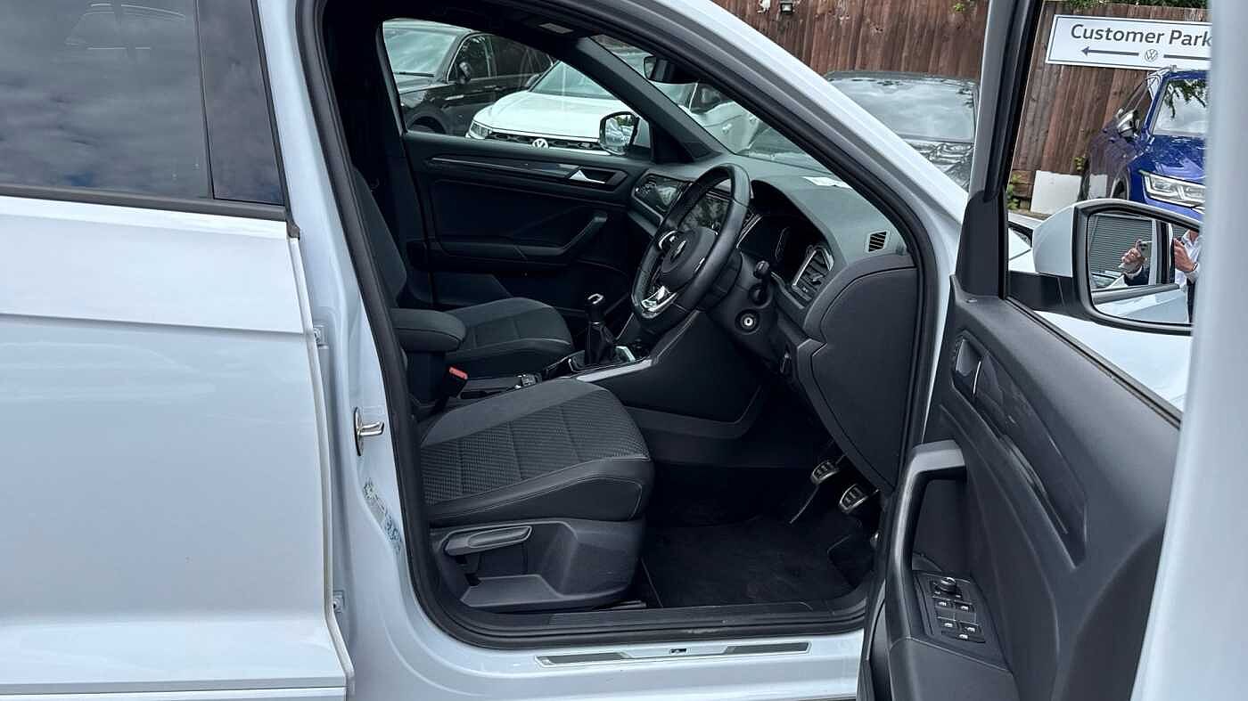 Volkswagen T-Roc 2.0 TDI EVO R-Line 5dr Diesel Hatchback