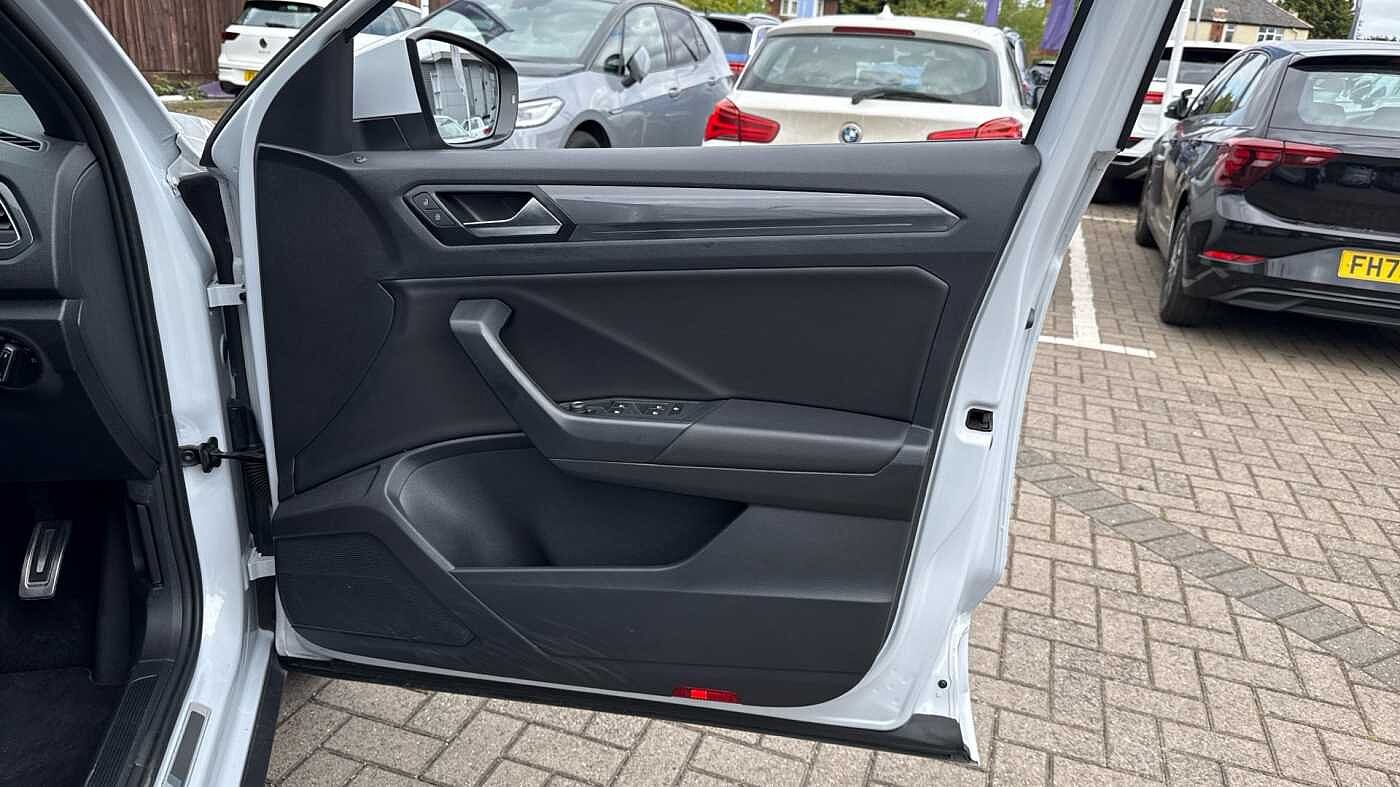 Volkswagen T-Roc 2.0 TDI EVO R-Line 5dr Diesel Hatchback
