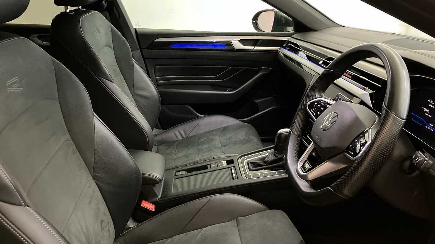Volkswagen Arteon Shooting Brake R-Line 2.0 TDI 150PS DSG