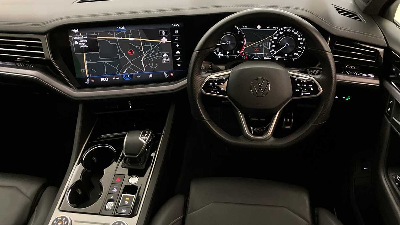 Volkswagen Touareg 3.0TDI (286ps) Black Edition 4Motion 5dr