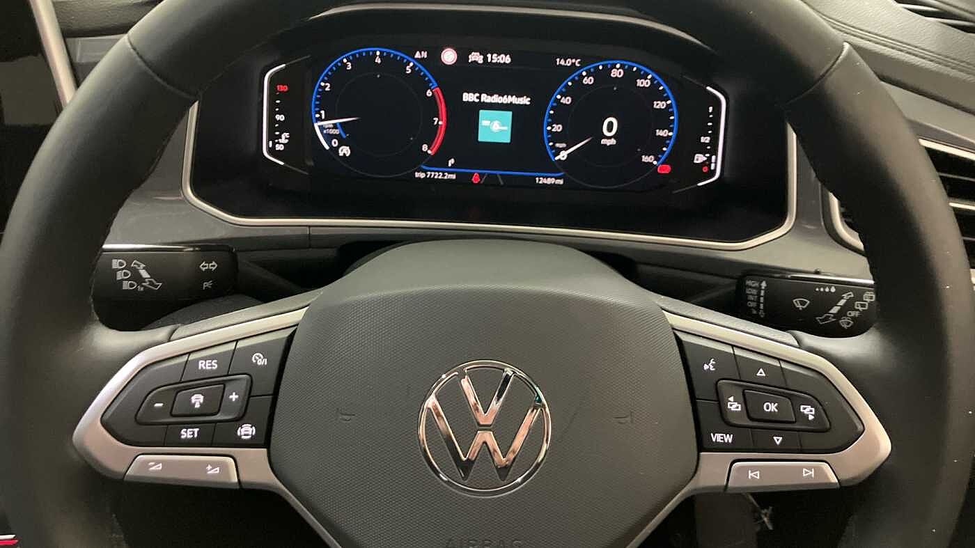 Volkswagen T-Roc 1.5 TSI Style 5dr Petrol Hatchback