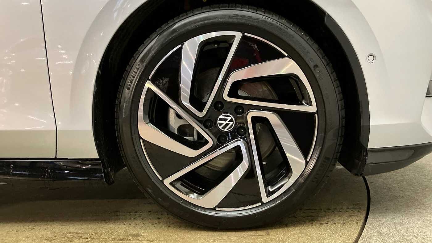 Volkswagen ID.7 210kW Match Pro 77kWh 5dr Auto Electric Estate