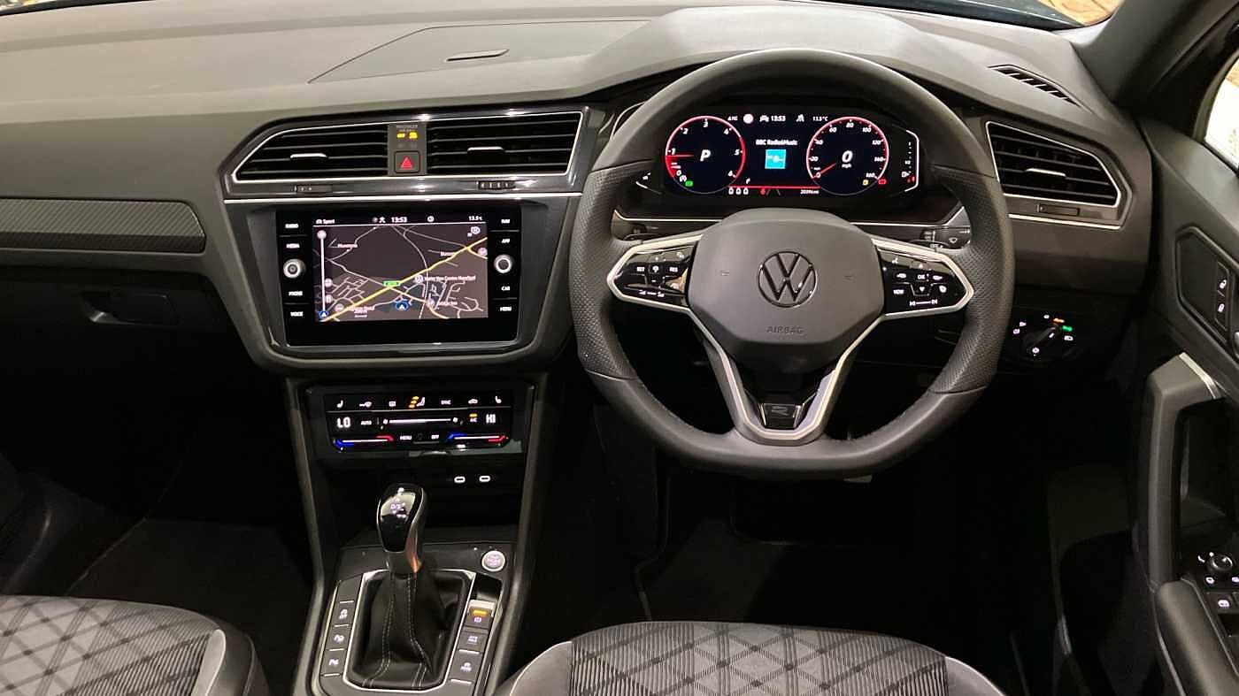Volkswagen Tiguan 2.0 TDI (150PS) R-Line SCR DSG