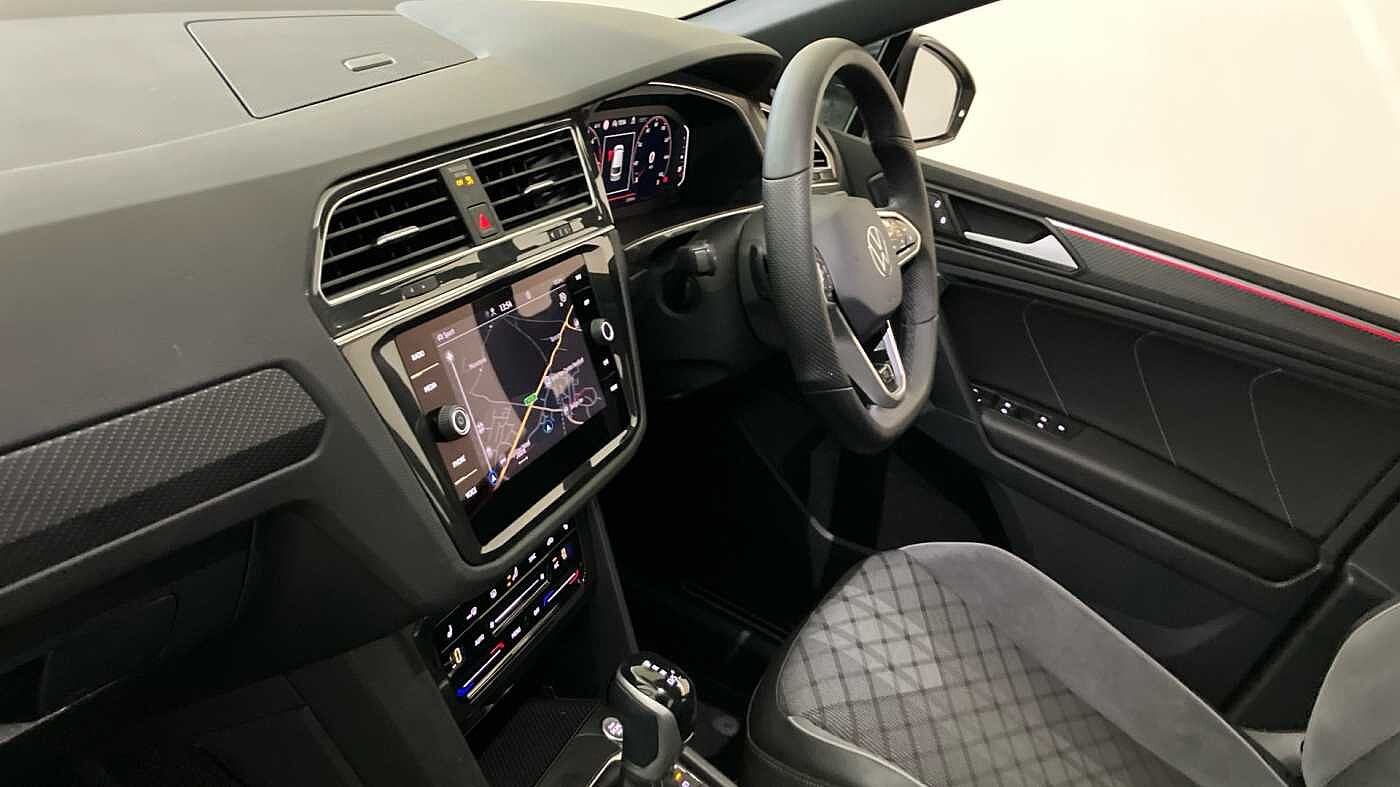Volkswagen Tiguan 2.0 TDI (150PS) R-Line SCR DSG