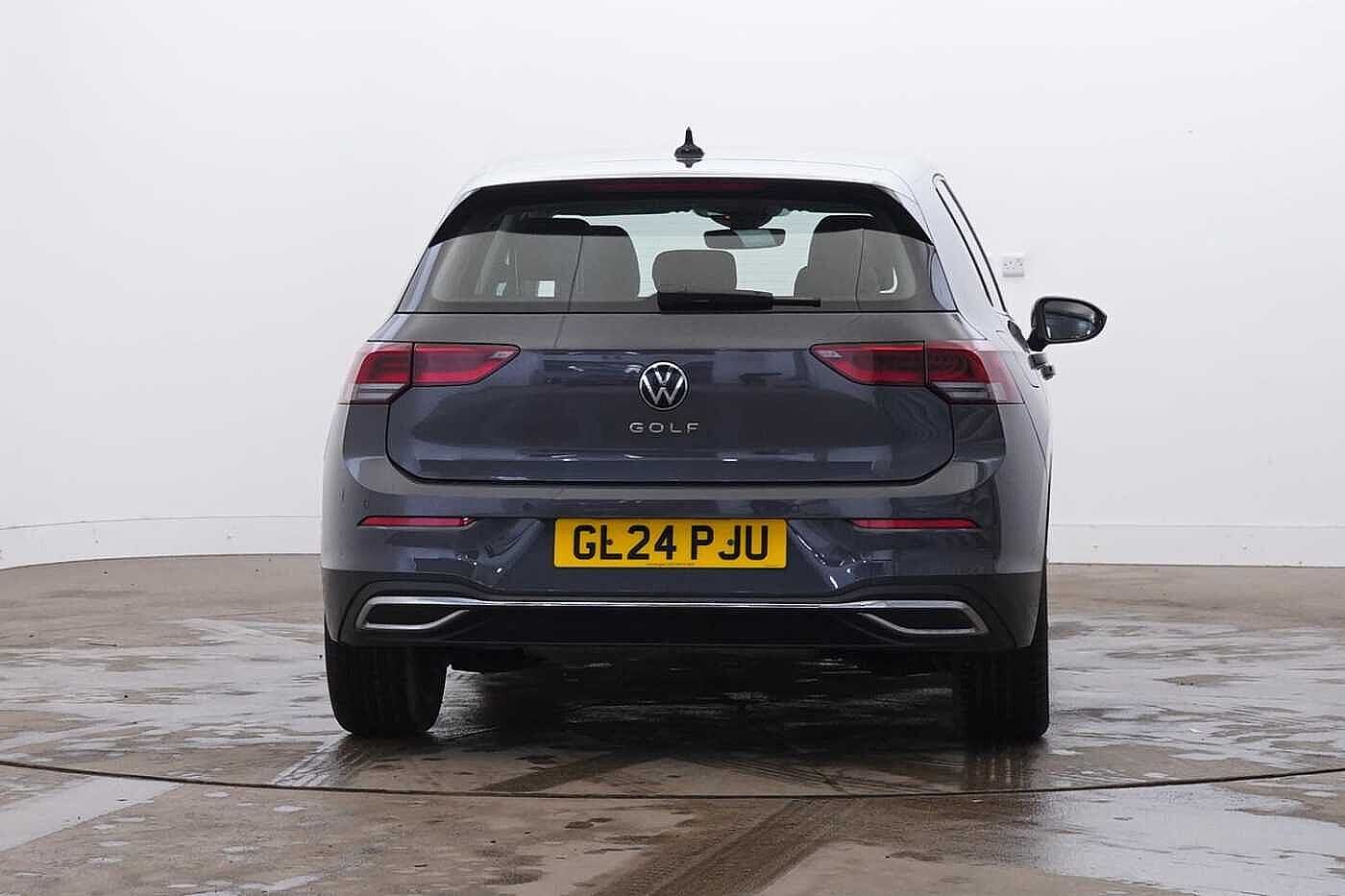 Volkswagen Golf MK8 Hatchback 5-Dr 1.5 TSI (130ps) Style EVO
