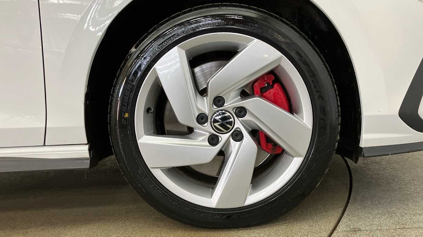 Volkswagen Golf 8 GTE 1.4 TSI 245PS 6-speed DSG 5 Door