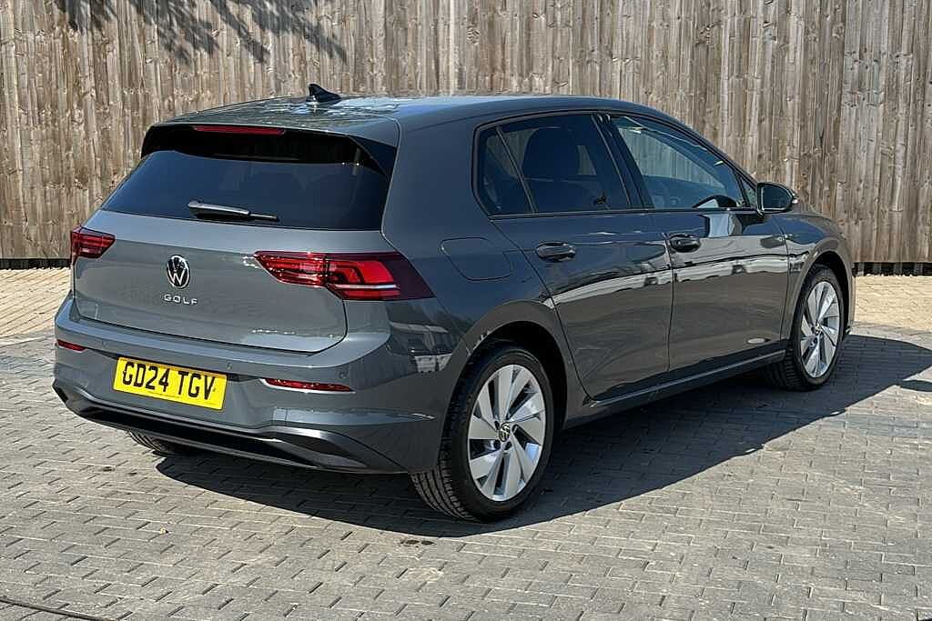 Volkswagen Golf 1.5 TSI Match 5dr