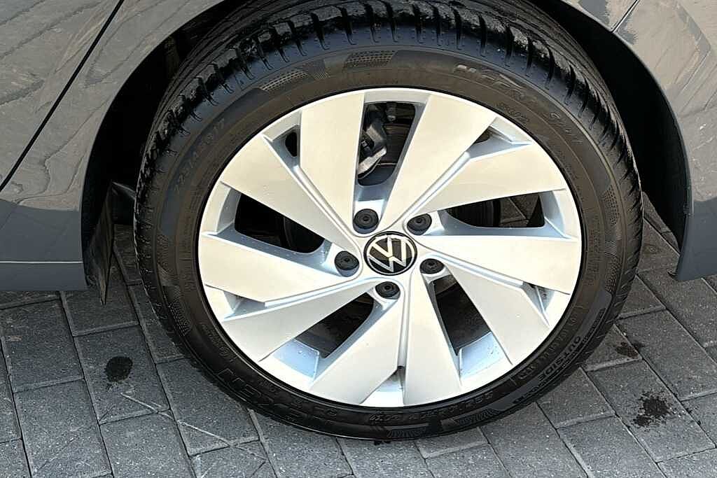 Volkswagen Golf 1.5 TSI Match 5dr