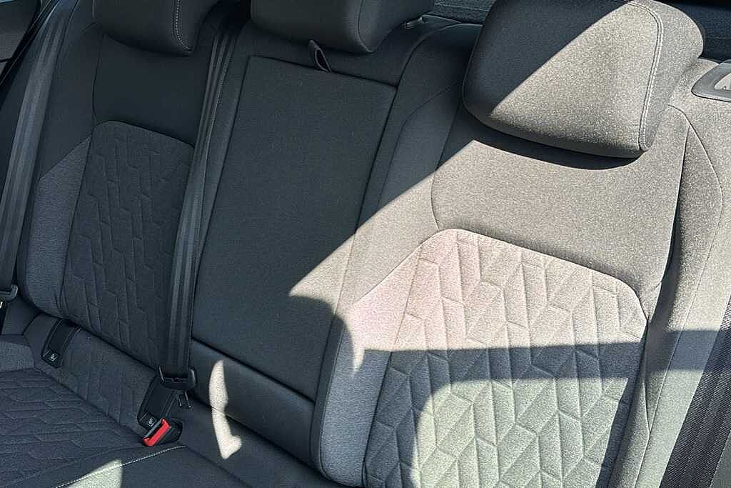 Volkswagen Golf 1.5 TSI Match 5dr