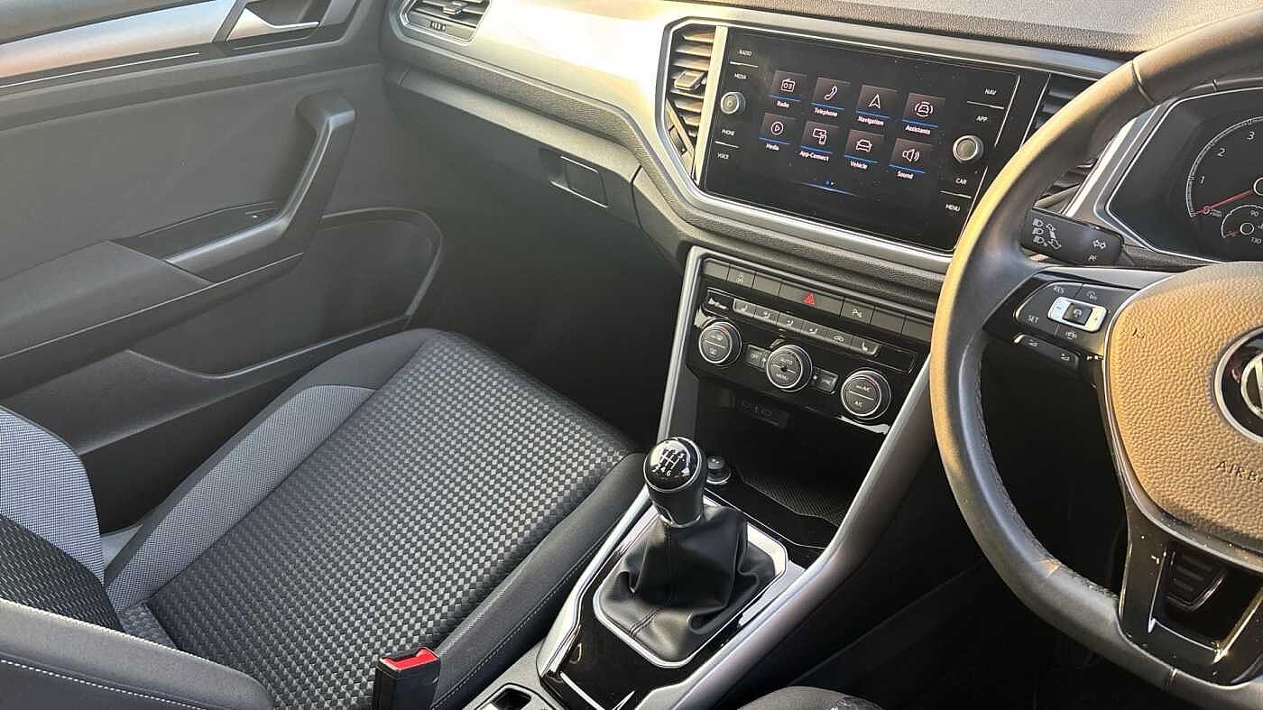 Volkswagen T-Roc 1.5 TSI EVO Active 5dr Petrol Hatchback