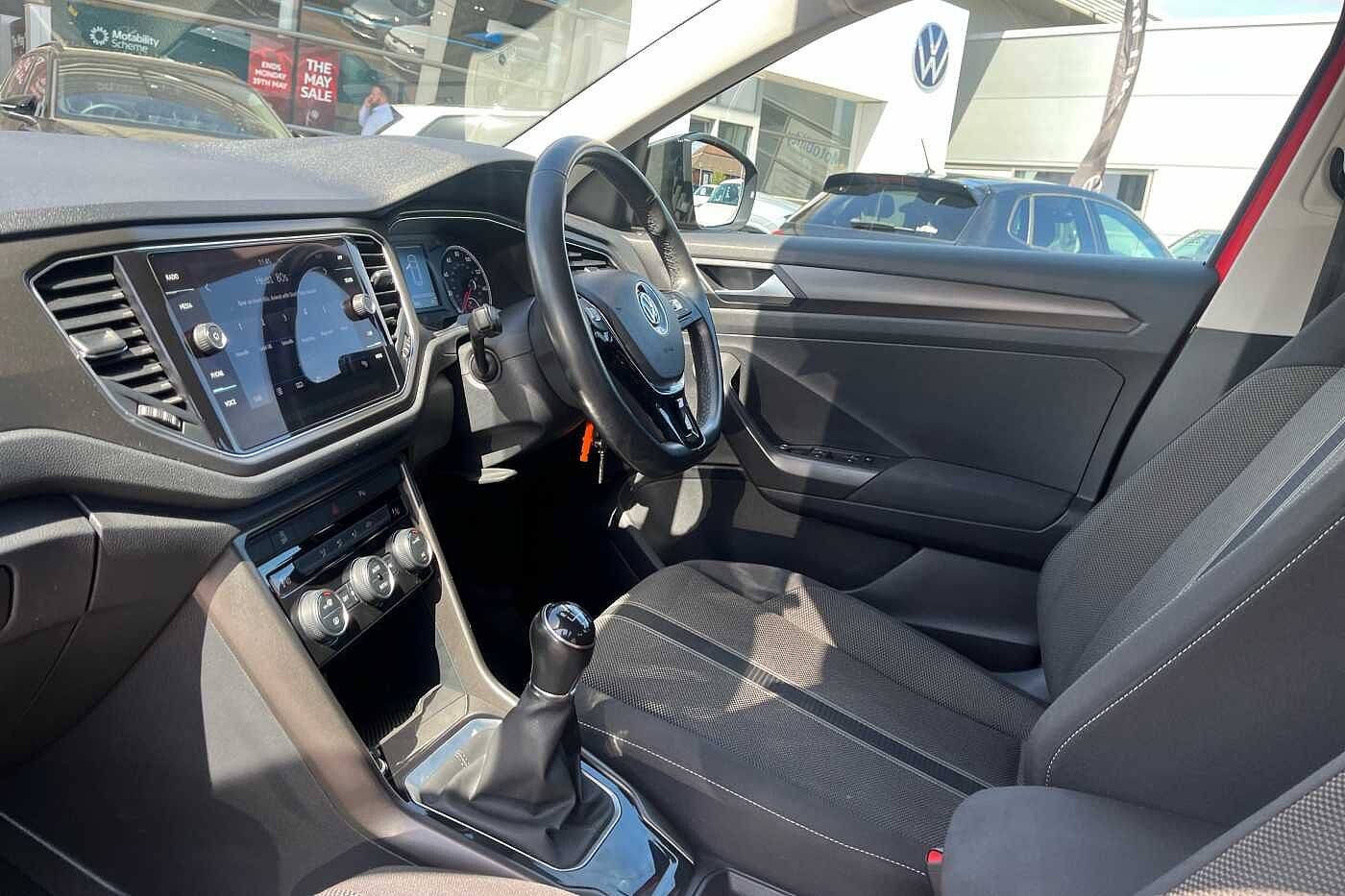 Volkswagen T-ROC 2017 1.0 TSI SE 115PS