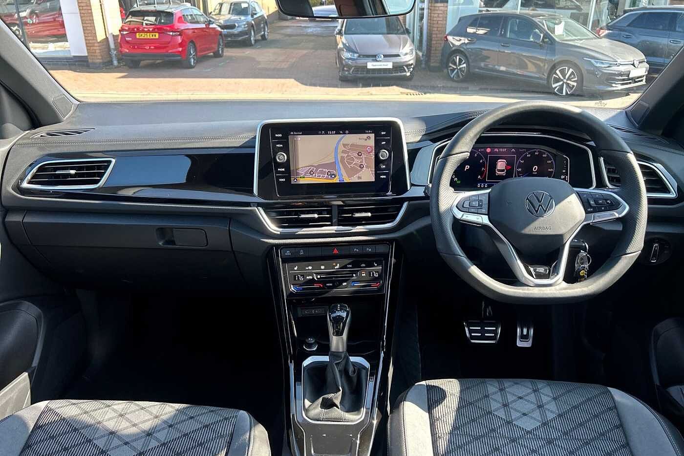 Volkswagen T-ROC 1.5 TSI (150ps) R-Line DSG