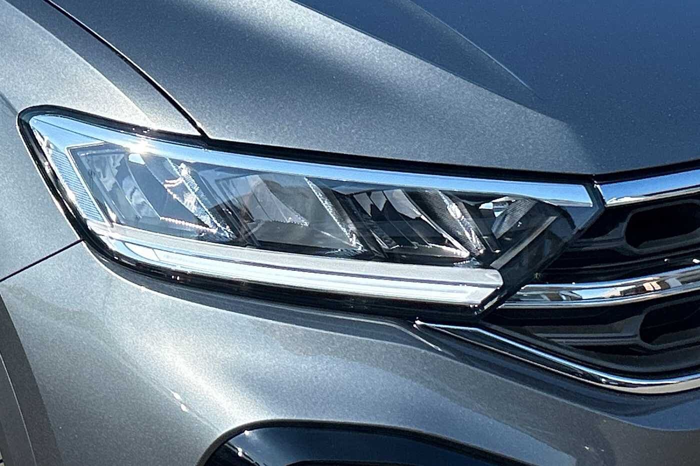 Volkswagen T-ROC 1.5 TSI (150ps) R-Line DSG