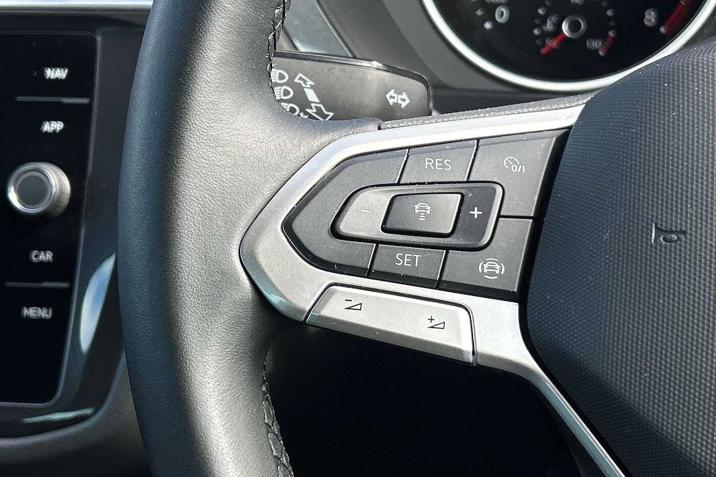 Volkswagen Tiguan 1.5 TSI (130ps) Active EVO 5 door