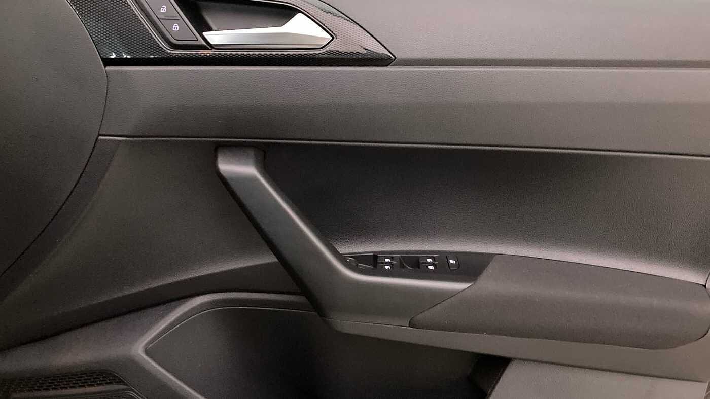 Volkswagen Polo MK6 Facelift (2021) 1.0 TSI 95PS Life DSG