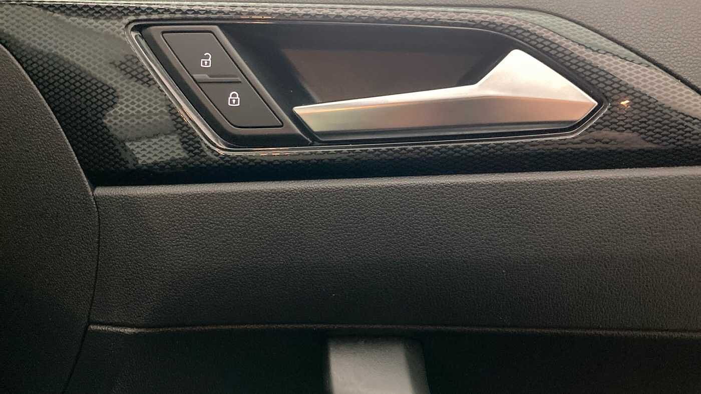 Volkswagen Polo MK6 Facelift (2021) 1.0 TSI 95PS Life DSG