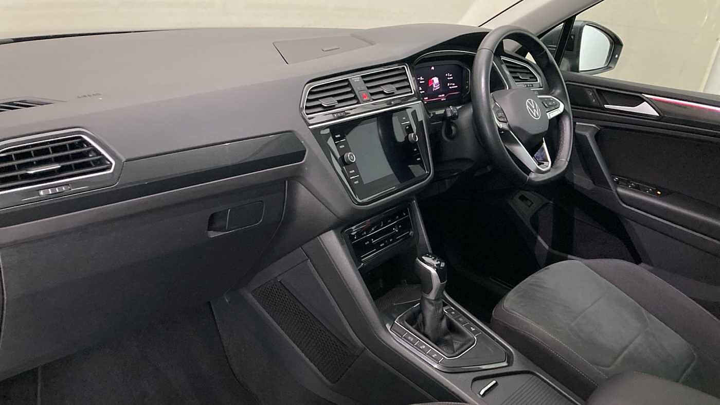 Volkswagen Tiguan Mk2 Facelift 2.0 TDI 150PS Elegance SCR DSG