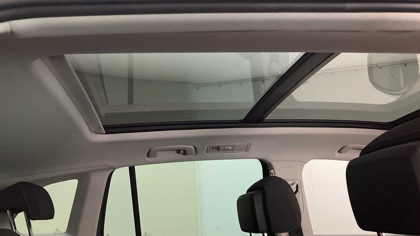 Volkswagen Tiguan Mk2 Facelift 2.0 TDI 150PS Elegance SCR DSG