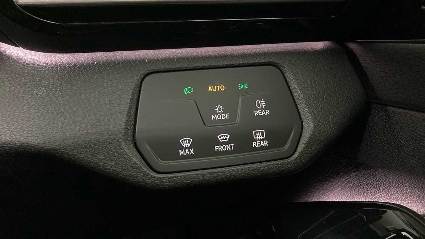 Volkswagen ID.4 109kW Life Pure 52kWh 5dr Auto Electric Estate