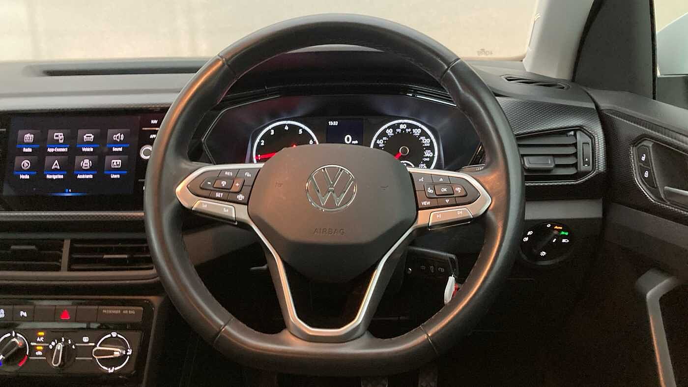 Volkswagen T-Cross 1.0 TSI (110ps) SE Hatchback