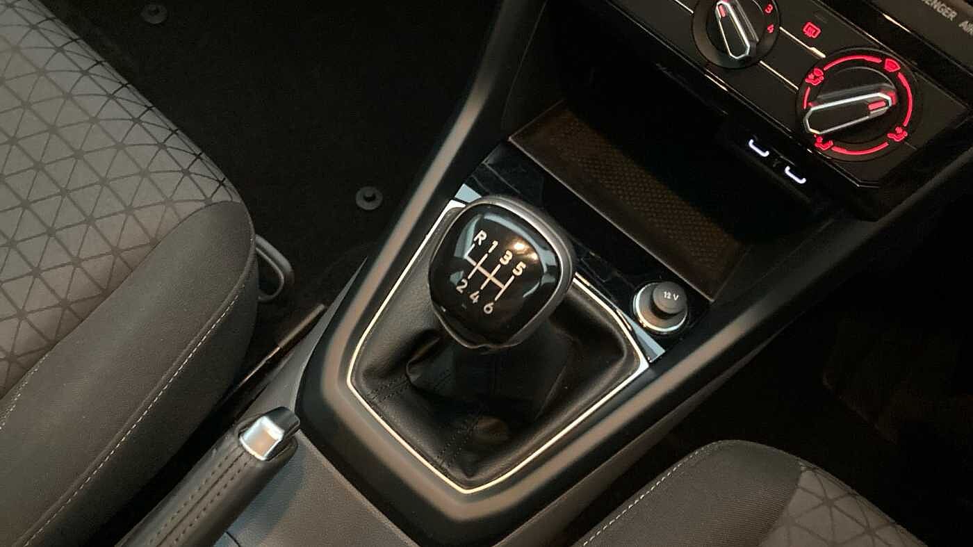 Volkswagen T-Cross 1.0 TSI (110ps) SE Hatchback