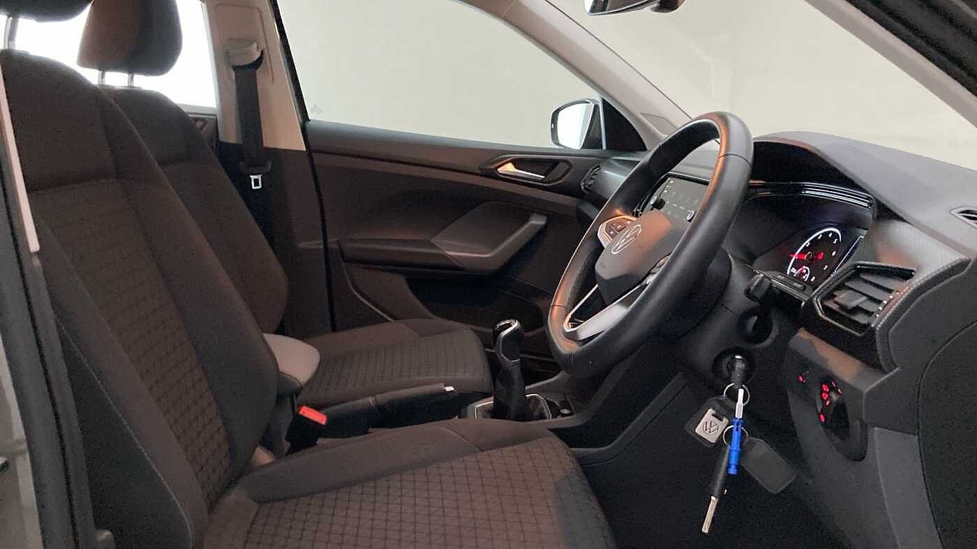 Volkswagen T-Cross 1.0 TSI (110ps) SE Hatchback