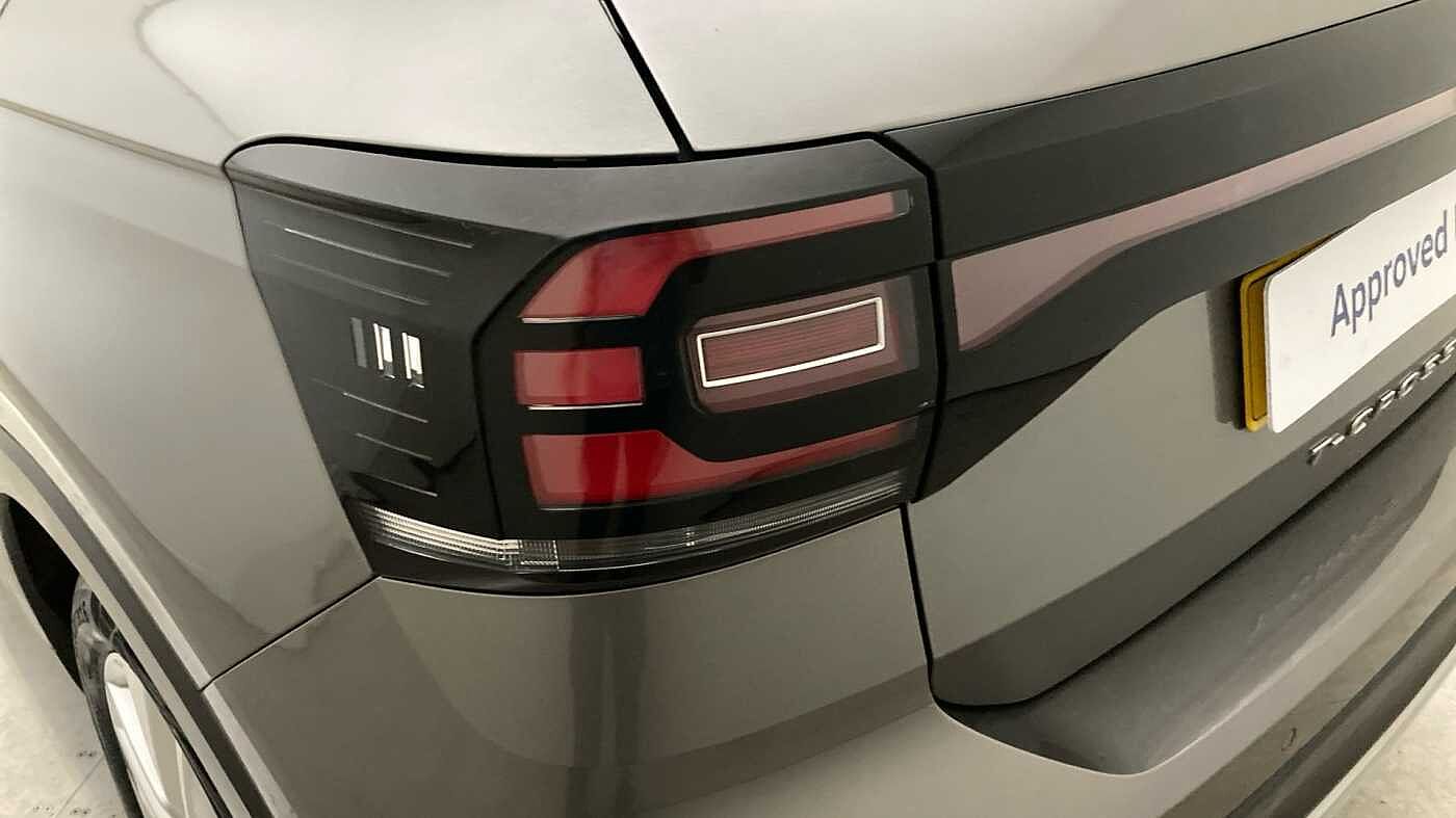 Volkswagen T-Cross 1.0 TSI (110ps) SE Hatchback