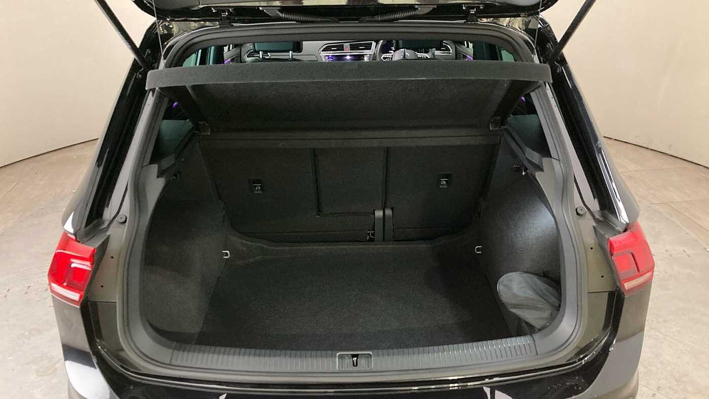 Volkswagen Tiguan 1.5 TSI (150ps) R-Line EVO DSG