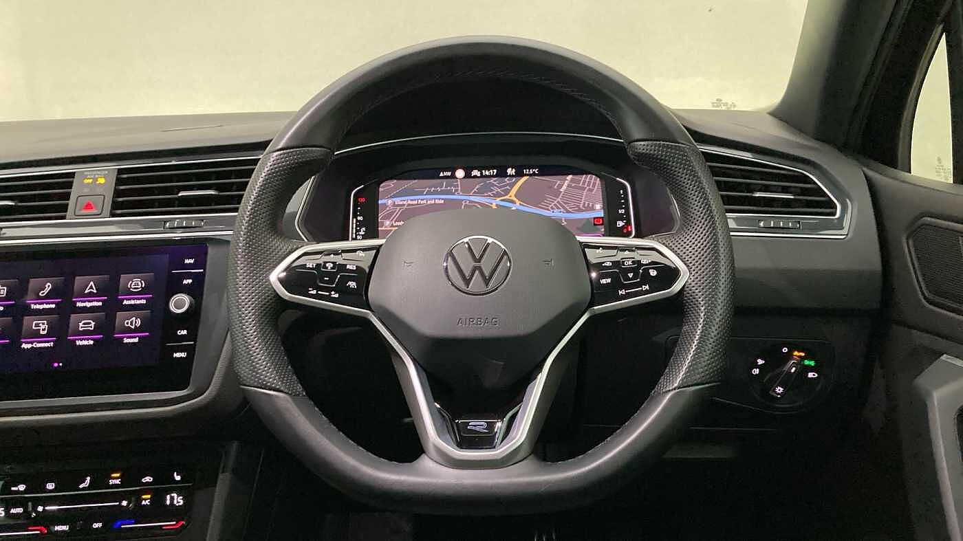 Volkswagen Tiguan 1.5 TSI (150ps) R-Line EVO DSG