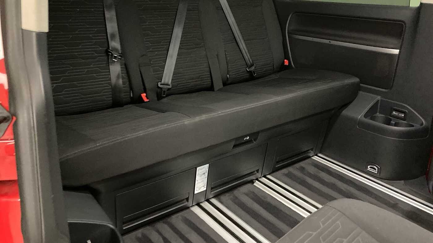 Volkswagen Caravelle