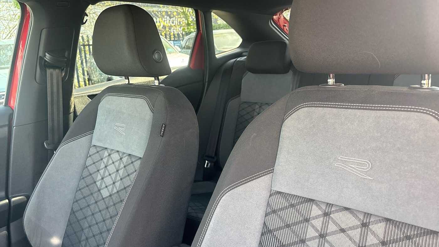 Volkswagen Taigo 1.5 TSI (150ps) R-Line DSG