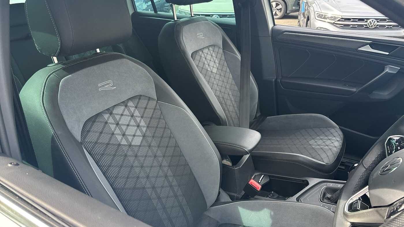 Volkswagen Tiguan 1.5 TSI (150ps) R-Line EVO DSG