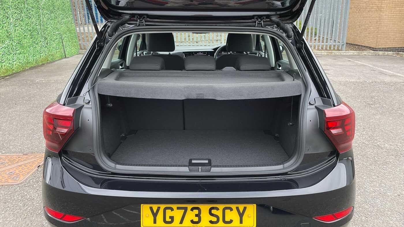 Volkswagen Polo MK6 Facelift (2021) 1.0 TSI 95PS Life