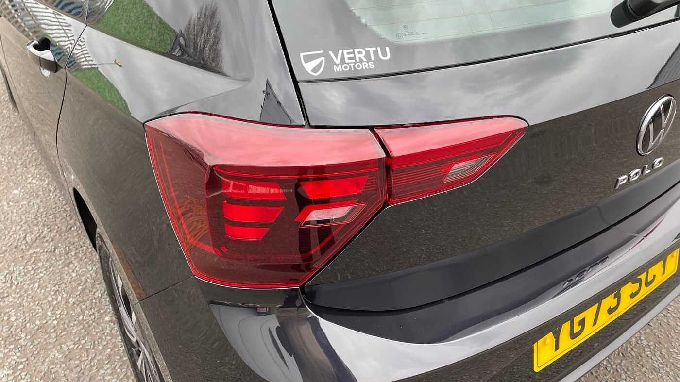 Volkswagen Polo MK6 Facelift (2021) 1.0 TSI 95PS Life