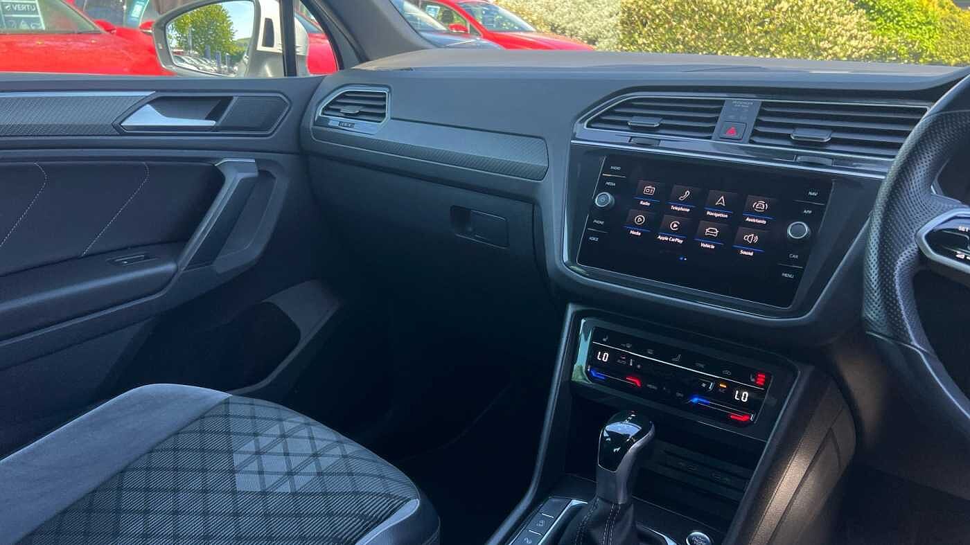 Volkswagen Tiguan 2.0 TDI (150PS) R-Line SCR 4Motion DSG